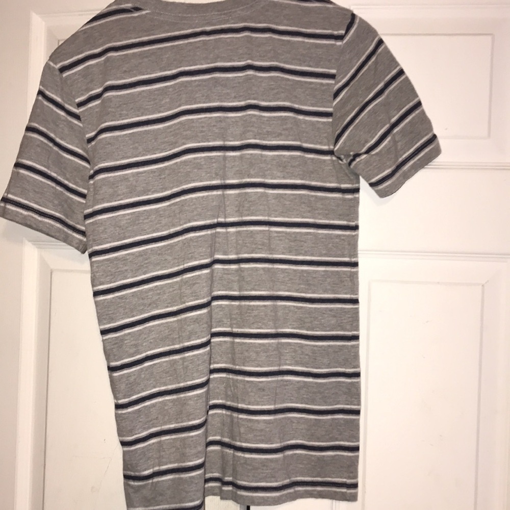Boy’s Striped Levi’s Shirt - Picture 6 of 7